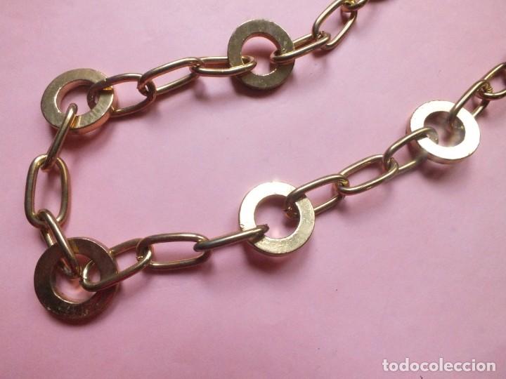 Schmuck: COLLAR GARGANTILLA FORMADA POR ESLAVONES DORADOS