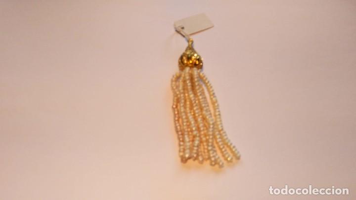 Joalharia: BORLA DE METAL CON PERLA