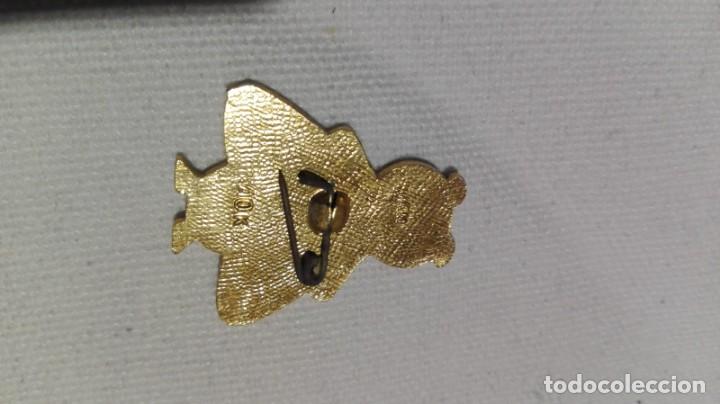 Joyeria: Broche con forma de abeja en ba&ntilde;o dorado - Foto 2