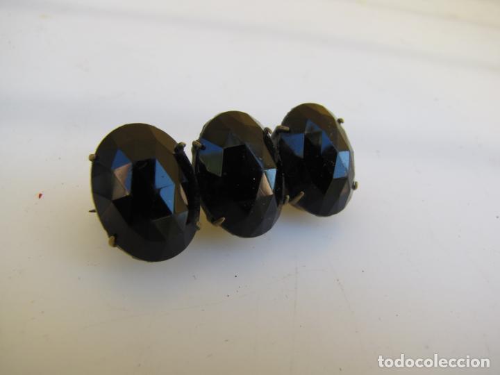 Joalharia: 19.- Broche de lat&oacute;n y cristal facetado