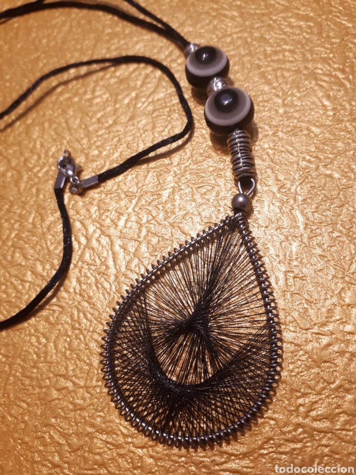 Joyeria: Collar metal entramado hilo montaje artesanal de Janil