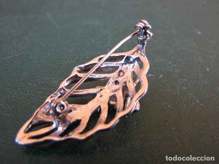 Joyeria: 19.- Broche. Homenaje a la abeja - Foto 3