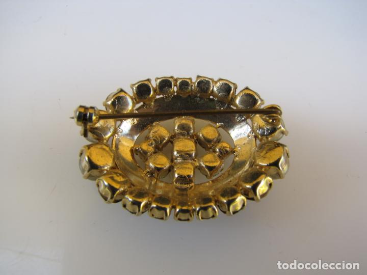 Joyeria: 19.- Broche esmeraldinas, perlas y circonitas - Foto 4