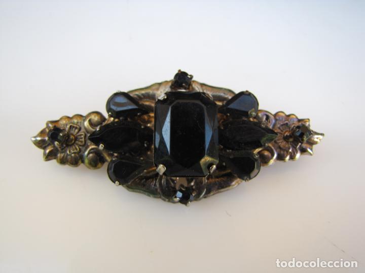 Joyeria: 19.- Broche cristal negro y lat&oacute;n - Foto 3