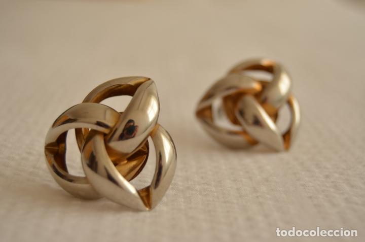 Joyeria: Pendientes clip dorados - Foto 2
