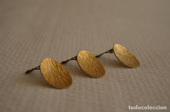Joyeria: Pendientes de clip dorados - Foto 2