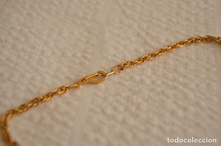Joyeria: Conjunto de collar y pendientes dorados en forma de coraz&oacute;n - Foto 6