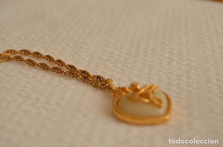 Joyeria: Conjunto de collar y pendientes dorados en forma de coraz&oacute;n - Foto 5