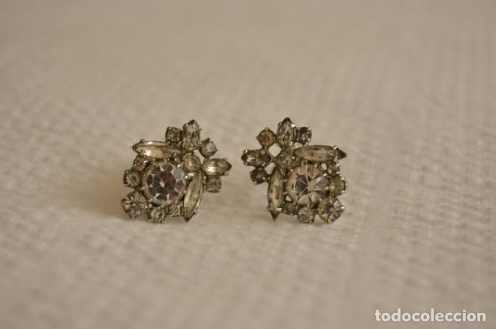 Joyeria: Pendientes clip con detalles brilantes - Foto 4