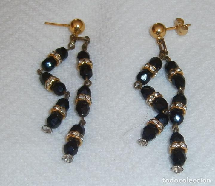 Joyeria: pendientes largos dorados con azabache - Foto 1