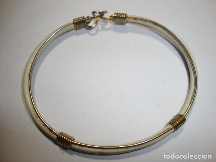 Joyeria: ANTIGUA PULSERA DORADA Y BLANCA - Foto 1