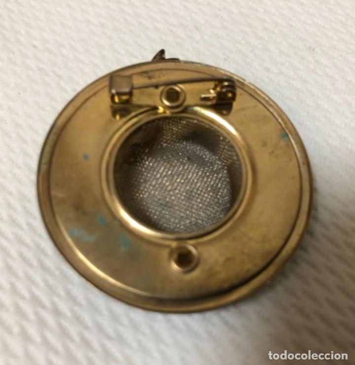 Joyeria: BROCHE BISUTERIA , EN FORMA DE SOMBRERO - Foto 2