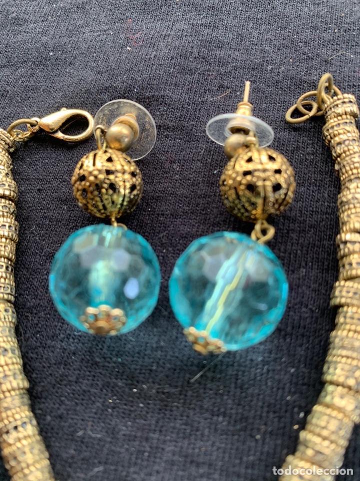 Joyeria: Pulsera y pendientes dorado y turquesa - Foto 2