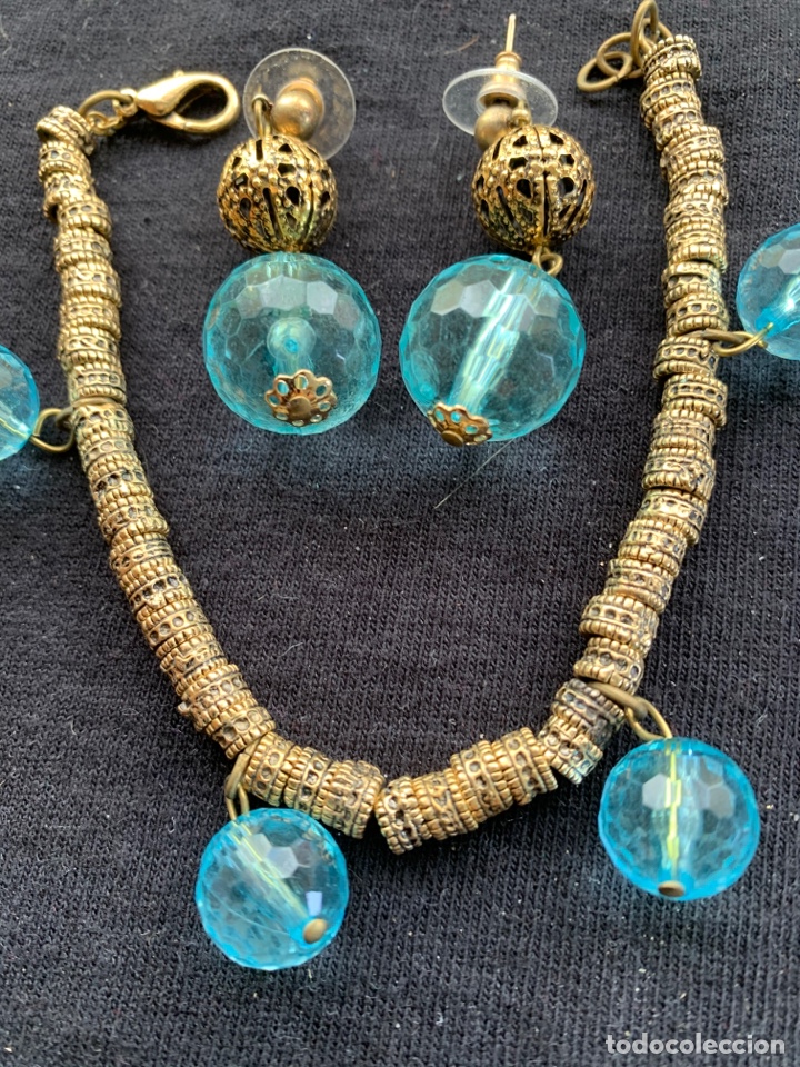 Joyeria: Pulsera y pendientes dorado y turquesa - Foto 3