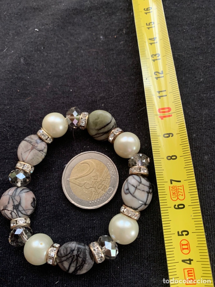 Joyeria: Pulsera gris y blanca - Foto 1
