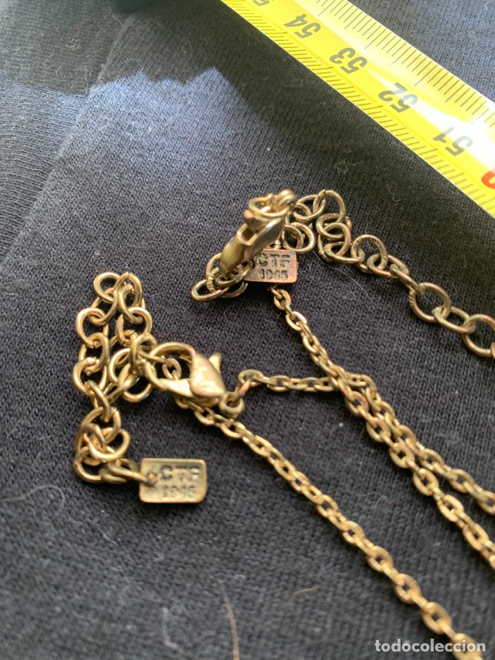 Joyeria: Dos cadenas doradas con piedras burdeos - Foto 2