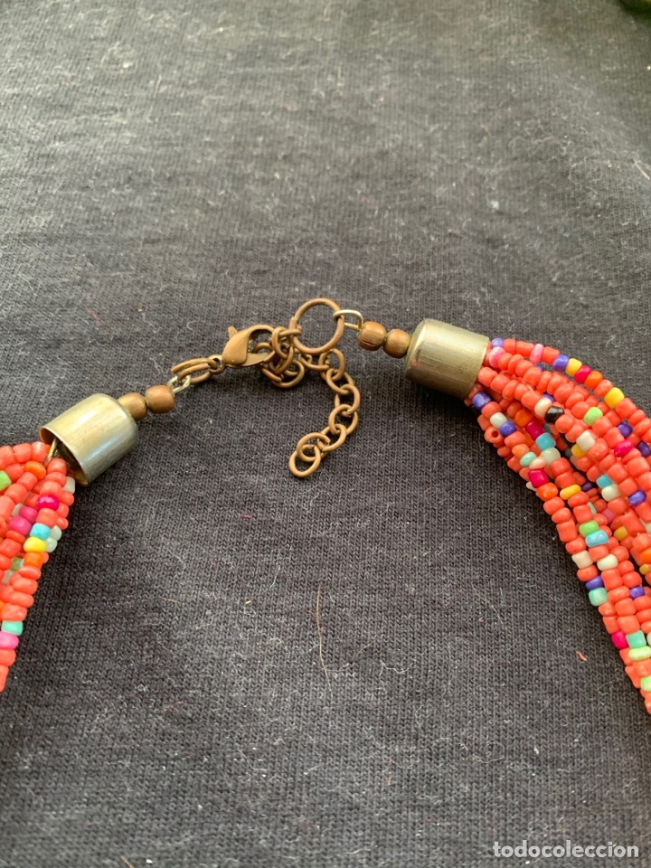 Joyeria: Collar de cuentas coral y doradas - Foto 3