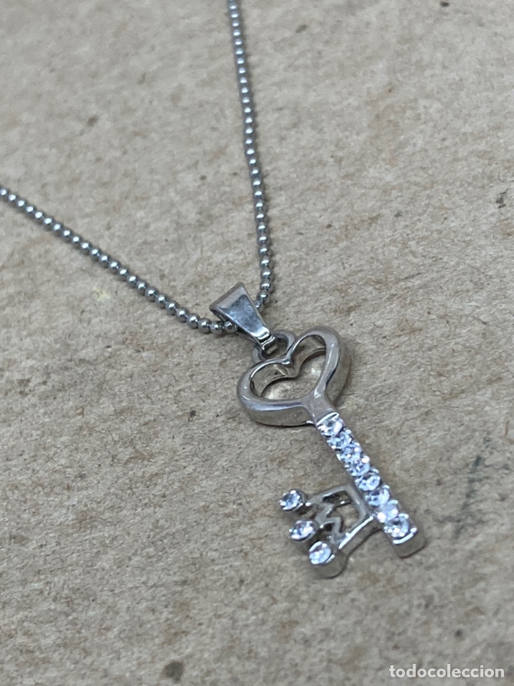 Joyeria: Cadena y colgante de bisuter&iacute;a - Foto 2