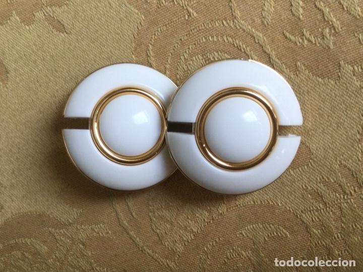 Joyeria: PENDIENTES VINTAGE DE PASTA COLOR BLANCO - Foto 1