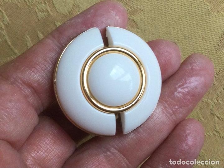 Joyeria: PENDIENTES VINTAGE DE PASTA COLOR BLANCO - Foto 2