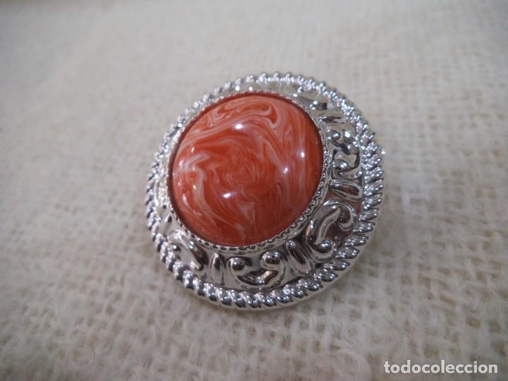 Joyeria: PENDIENTES - BOT&Oacute;N ( CORAL ) PLATEADO - Foto 2