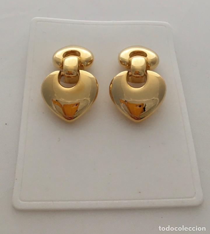Joyeria: Pendientes dorados de clip. Bisuter&iacute;a a&ntilde;os 80 a estrenar