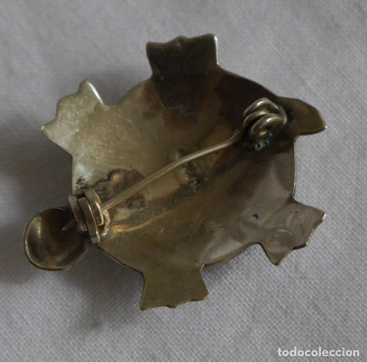 Joyeria: Broche de alpaca y n&aacute;car, forma de tortuga - Foto 4