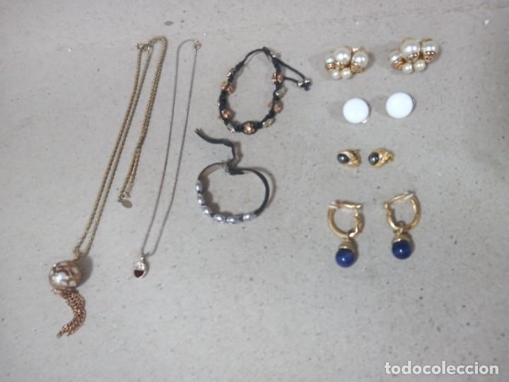 Joaillerie: LOTE DE JOYAS ANTIGUAS. 2 COLLARES. 2 PULSERAS. 4 PENDIENTE. ( BISUTER&Iacute;A ) 209. M