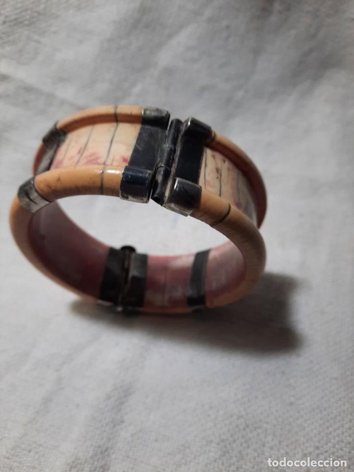 Joyeria: Antigua pulsera de hueso - Foto 2