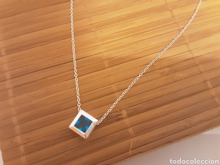 Joyeria: Colgante cuadrado ba&ntilde;o de plata