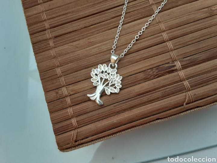 Joyeria: Colgante &aacute;rbol ba&ntilde;o de plata