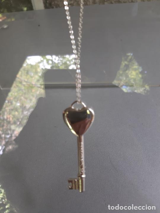 Joyeria: COLGANTE VINTAGE , LLAVE CORAZON , PLATEADA , CON CADENA