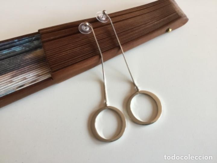 Joyeria: PENDIENTES LARGOS CON C&Iacute;RCULOS. VINTAGE - Foto 4