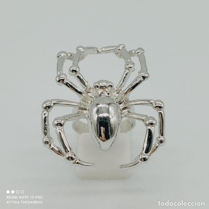 Joyeria: Gran anillo ara&ntilde;a con acabados en plata de ley . - Foto 5