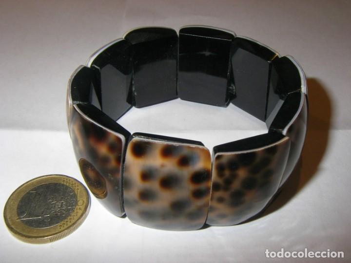Joyeria: Bonita pulsera de concha, el&aacute;stica. - Foto 1