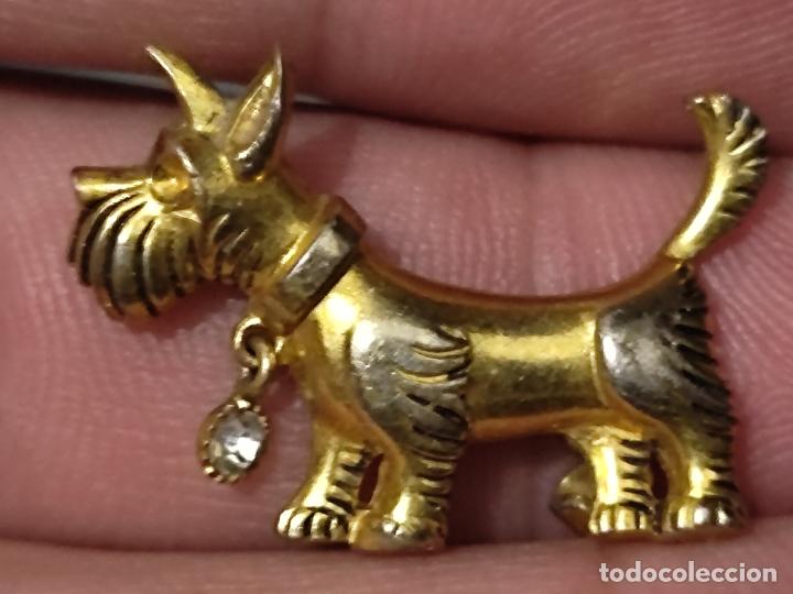 Joalharia: TERRIER PERRO BROCHE METAL DORADO LEER 3 CMS RETRO VINTAGE