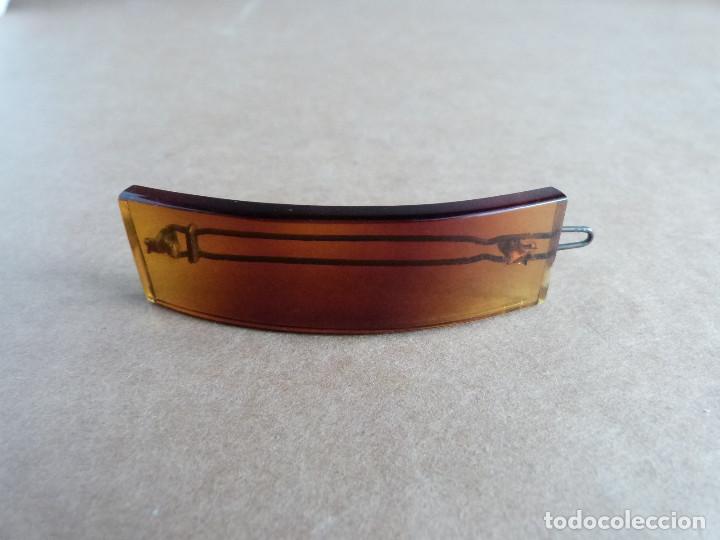 Joyeria: Coletero o broche vintage para el pelo en ambar de pinza o clip - A&ntilde;os 70