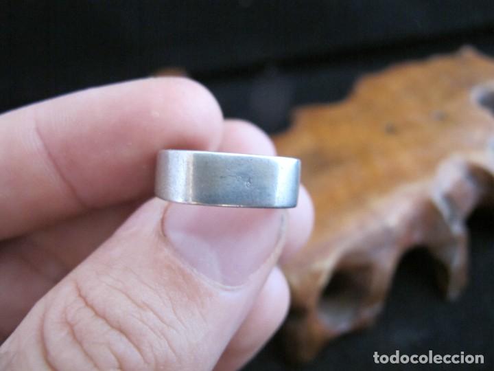 Joyeria: Anillo de plata sencillo - Foto 3