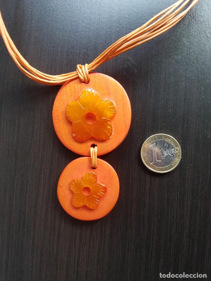 Joyeria: Collar naranja de madera, pl&aacute;stico y cuerda - Foto 2