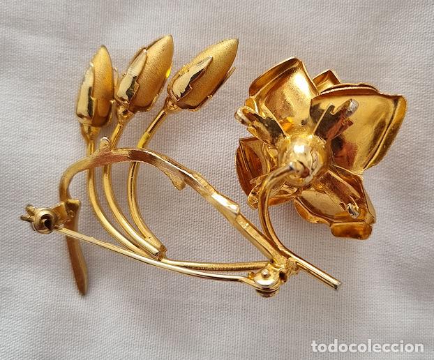 Joyeria: BROCHE VINTAGE ROSA CON CAPULLOS - Foto 2