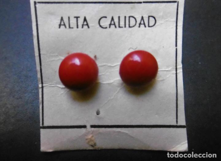 Gioielleria: JUEGO DE PENDIENTES BISUTERIA- A&Ntilde;OS 40 DE LA CASA - J. G. B.-SIN USAR-TAMA&Ntilde;O 6 MILIMETROS DIAMETRO