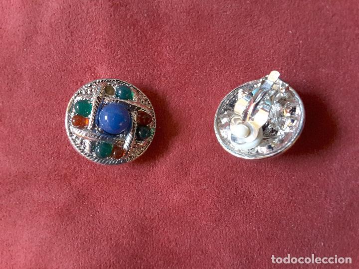 Joyeria: Pendientes, plateados, con varias &aacute;gatas. - Foto 1
