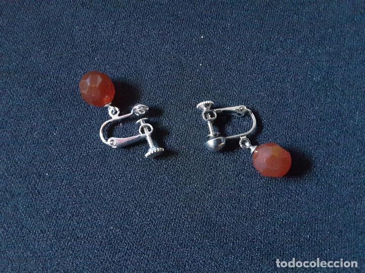 Joyeria: Pendientes, plateados, con &aacute;gatas rojas - Foto 1