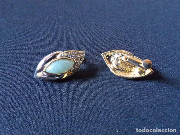 Joyeria: Pendientes color plata con &aacute;gata verde - Foto 1