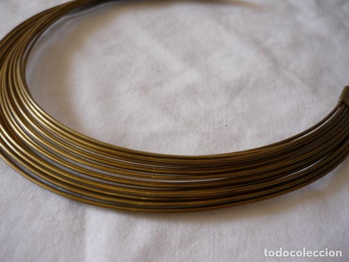 Joyeria: Gargantilla de hilos de bronce - Foto 4