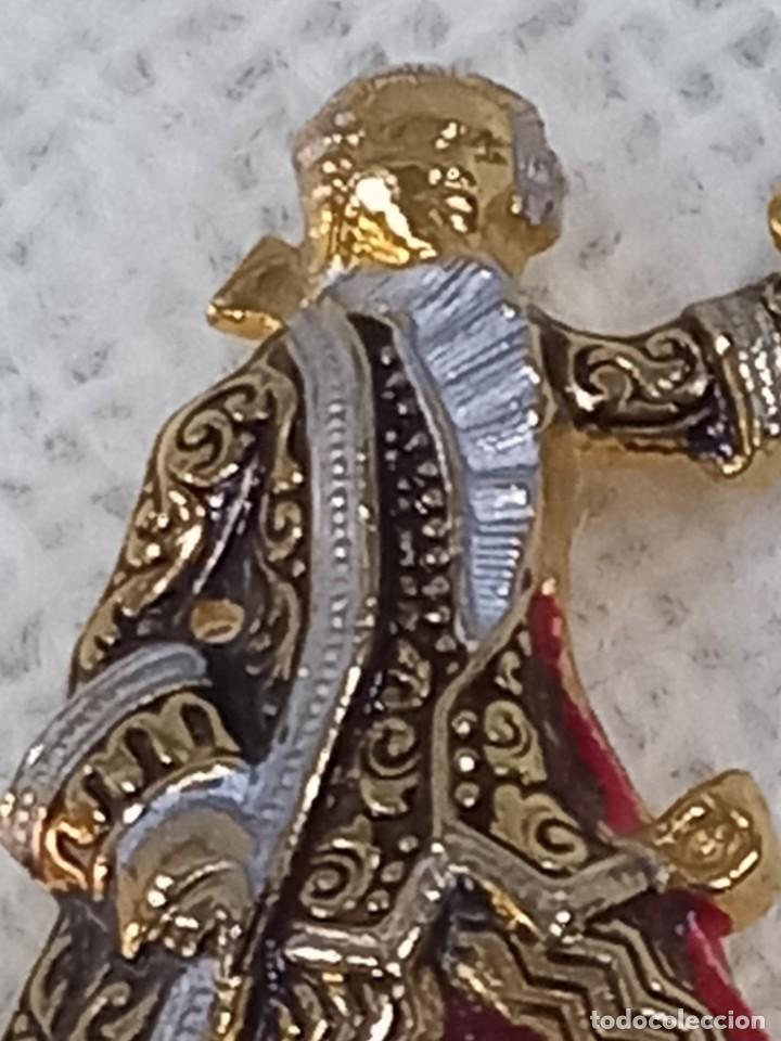 Joyeria: BROCHE (CABALLERO-&Eacute;POCA) DORADO - Foto 3
