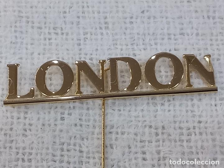 Joyeria: BROCHE-AGUJ&Oacute;N (LONDON) DORADO - Foto 3