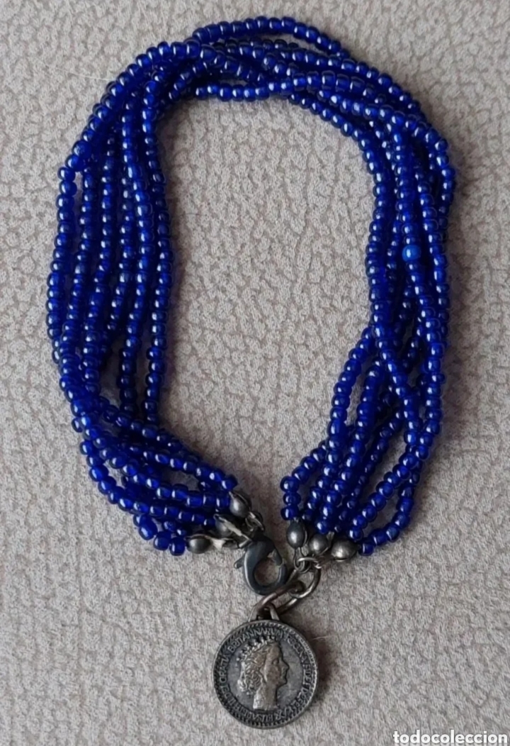 Schmuck: Pulsera de abalorios de cristal azul y medalla. LEER DESCRIPCI&Oacute;N ANTES DE PUJAR O COMPRAR.