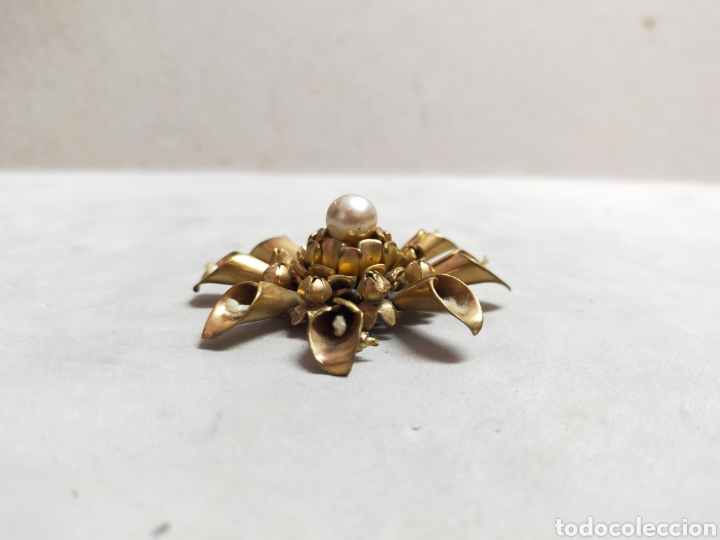 Joyeria: BROCHE DE FLOR EN METAL DORADO CON SIMIL PERLA - Foto 5