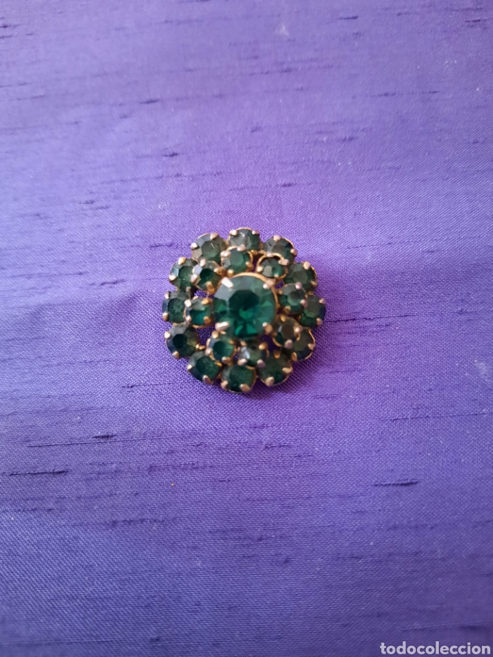 Joaillerie: Antiguo broche con pedrer&iacute;a perfilada